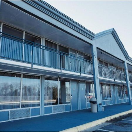 Reidsville Inn & Suites By Oyo Hwy 29 Exterior foto